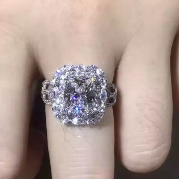 undefined Jewelry - New 925 Silver Luxury diamond Ring